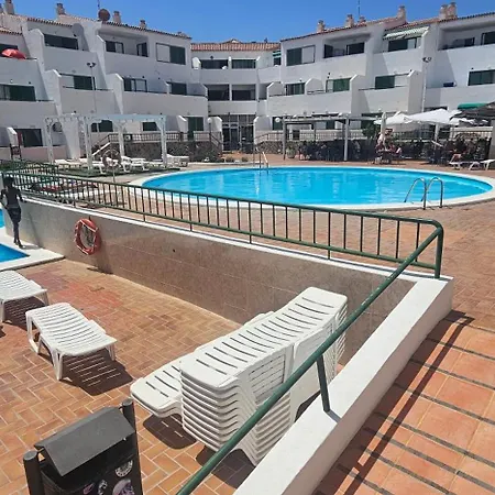 Alondras Luxury Paradise Fully Renovated Apartman Arona